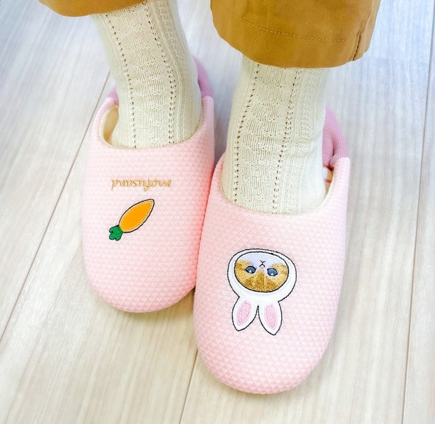 Bunny and Carrot - Pink Pastel Babouche Slippers - Mofusand